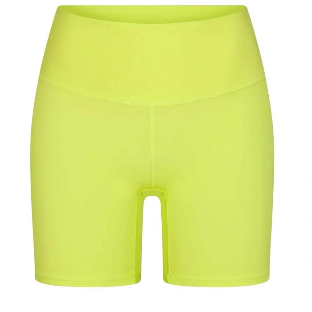 Skims Womens High Waisted Shorts 2-Ply Band Stretch Pull On Yellow Size M - Picture 4 of 4